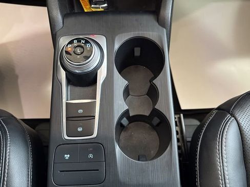 Used 2021 Ford Escape SEL w/ Technology Package image 21