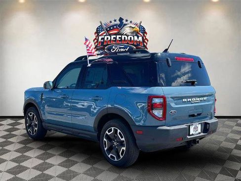 Certified 2022 Ford Bronco Sport Outer Banks w/ Tech Package AWD/4WD image 5