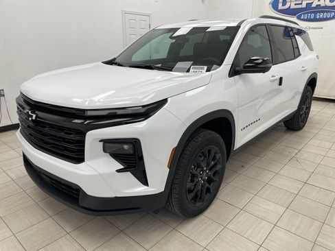 New 2026 Chevrolet Traverse LT w/ Midnight/Sport Edition AWD/4WD image 17