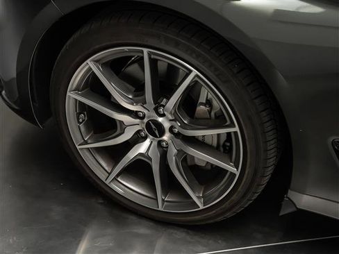 New 2026 Genesis G70 2.5T Prestige image 12