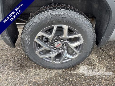 New 2026 GMC Sierra 1500 SLE image 13