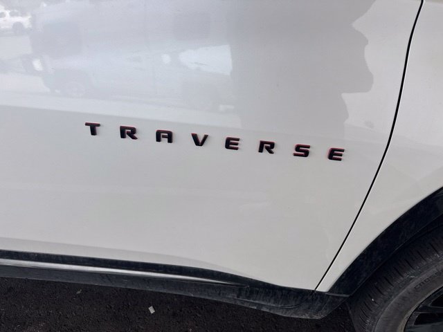 Used 2023 Chevrolet Traverse Premier w/ Redline Edition FWD image 7
