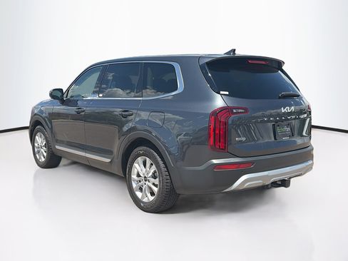 Used 2022 Kia Telluride LX AWD/4WD image 5
