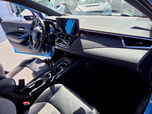 Used 2019 Toyota Corolla XSE FWD image 26