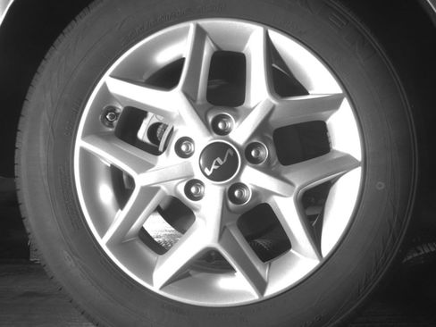 Used 2025 Kia Soul LX w/ LX Technology Package FWD image 18