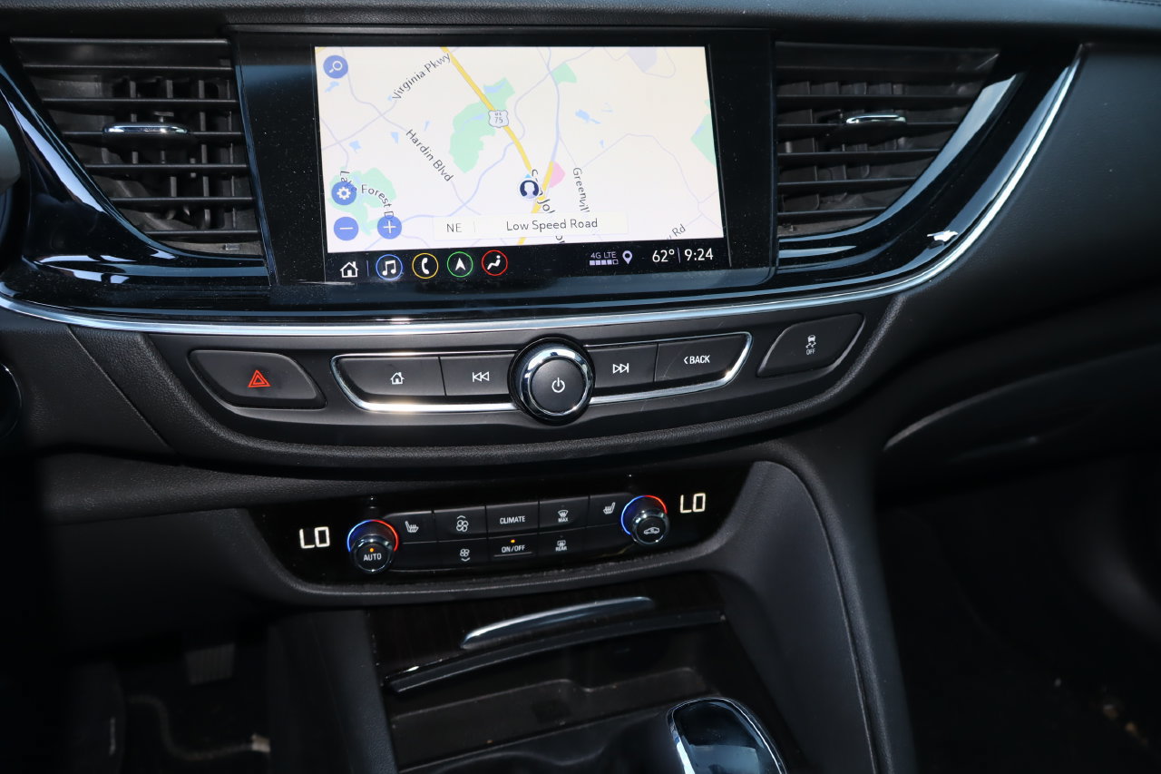 Used 2019 Buick Regal Avenir w/ Driver Confidence Package II FWD image 6