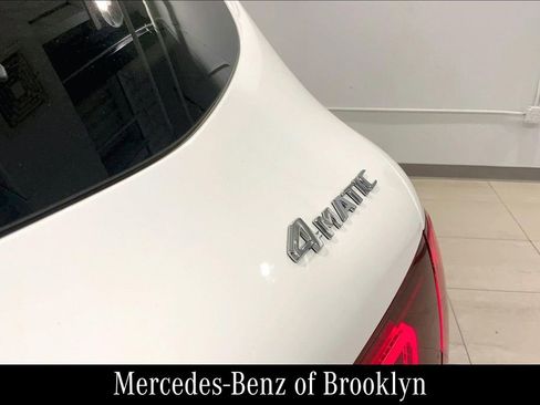 Certified 2022 Mercedes-Benz GLC 300 4MATIC image 33