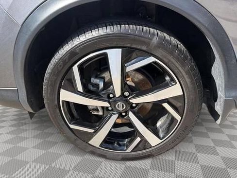 Used 2022 Nissan Rogue Sport SL AWD/4WD image 14