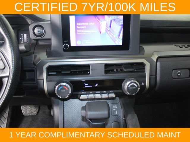 Used 2025 Toyota Tacoma SR5 AWD/4WD image 24