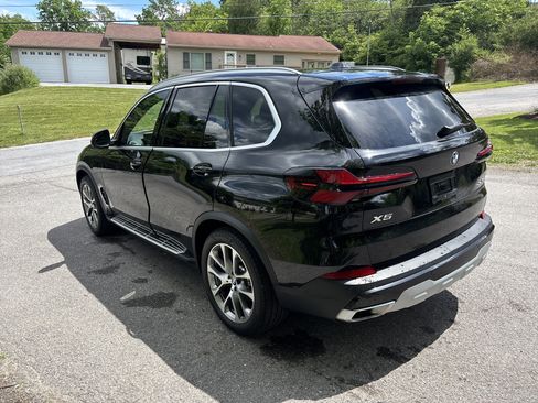 Used 2026 BMW X5 xDrive40i AWD/4WD image 6