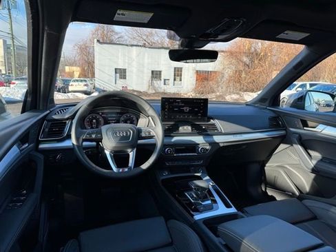 Used 2025 Audi Q5 2.0T Premium Plus image 15