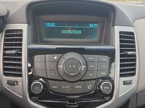 Used 2011 Chevrolet Cruze LS w/ Connectivity Package image 24