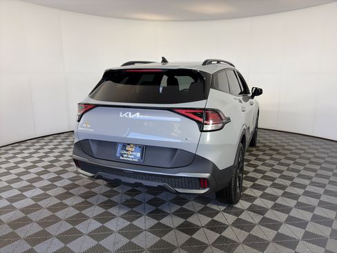 Used 2023 Kia Sportage X-Line image 10