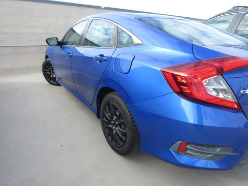 Used 2017 Honda Civic LX image 4