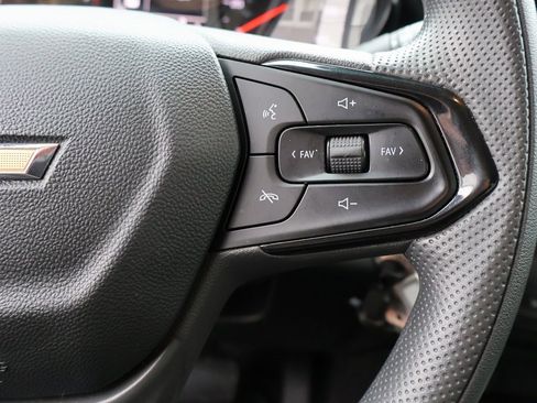 Used 2024 Chevrolet Trax LS w/ LS Convenience Package image 34