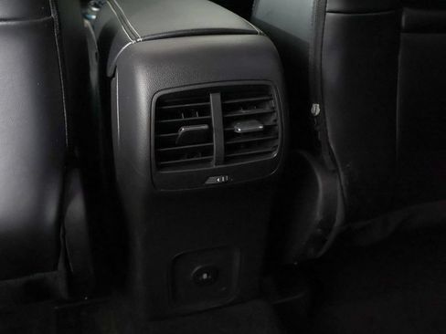 Used 2024 Ford Escape Platinum AWD/4WD image 35