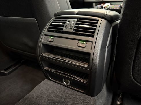 Used 2016 BMW 550i Sedan RWD image 35