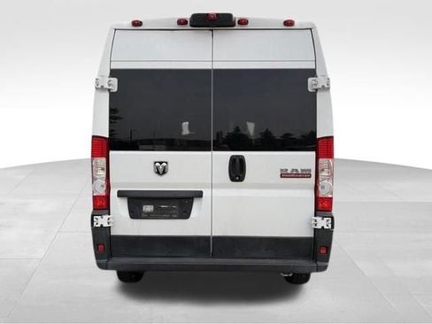 Used 2021 RAM ProMaster 2500 FWD image 9