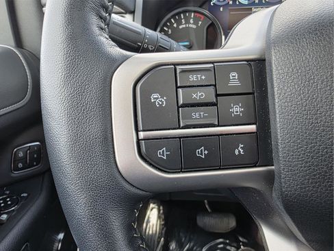 Used 2023 Ford Expedition XLT AWD/4WD image 16