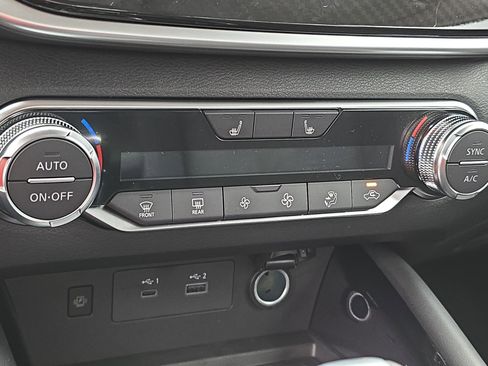 New 2025 Nissan Altima 2.5 SR w/ SR Premium Package image 23