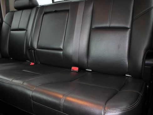 Used 2011 GMC Sierra 2500 SLT w/ Snow Plow Prep Package image 7