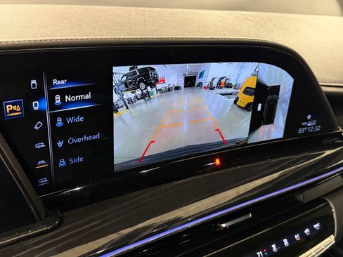 Used 2023 Cadillac Escalade Sport AWD/4WD image 30