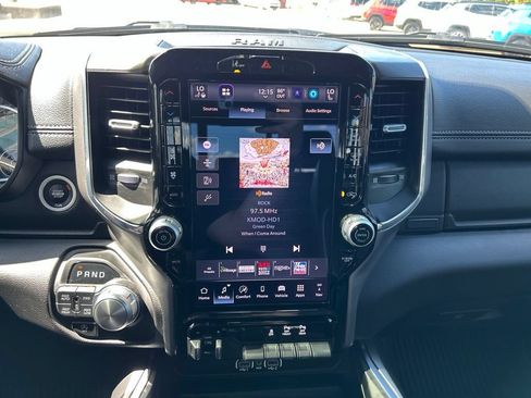 Used 2025 RAM 1500 Laramie w/ Laramie Southwest Edition AWD/4WD image 15