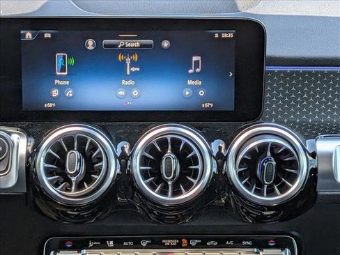 New 2026 Mercedes-Benz GLB 250 4MATIC image 12