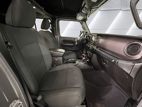 Used 2020 Jeep Wrangler Unlimited Sport S image 14
