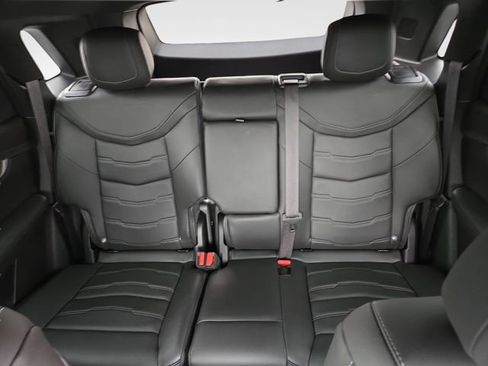 Certified 2024 Cadillac XT5 Premium Luxury w/ Platinum Package AWD/4WD image 30