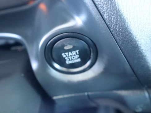 Used 2018 MAZDA MAZDA3 Touring FWD image 24