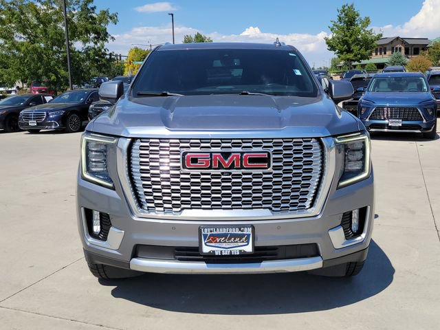 Used 2022 GMC Yukon XL Denali AWD/4WD image 5