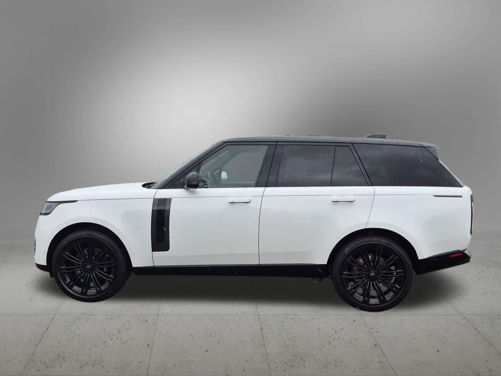 New 2027 Land Rover Range Rover SE AWD/4WD image 3