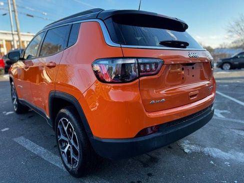New 2026 Jeep Compass Limited AWD/4WD image 7