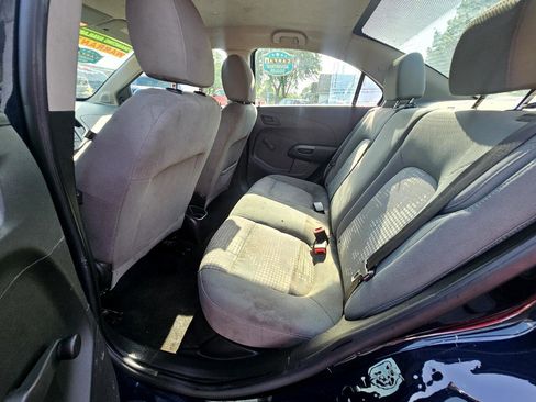 Used 2015 Chevrolet Sonic LS image 17