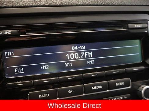 Used 2013 Volkswagen Jetta SE FWD image 19