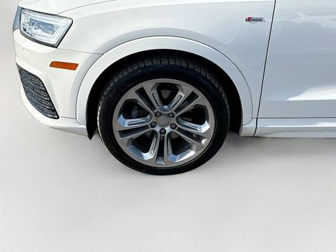 Used 2017 Audi Q3 2.0T Prestige image 34