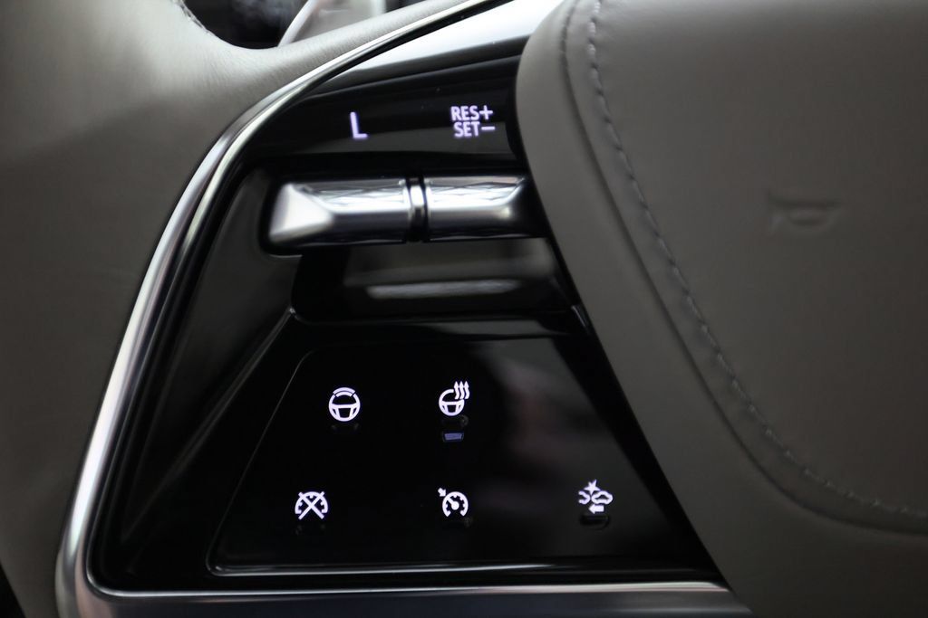 Used 2026 Cadillac Escalade Platinum Sport AWD/4WD image 27