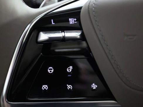 Used 2026 Cadillac Escalade Platinum Sport AWD/4WD image 27