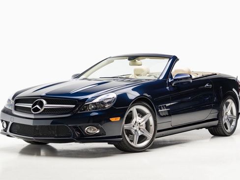 Used 2009 Mercedes-Benz SL 550 image 4