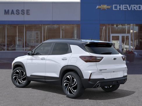 New 2026 Chevrolet TrailBlazer RS w/ Convenience Package image 3
