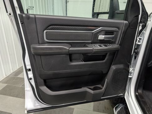 Used 2026 RAM 2500 Big Horn AWD/4WD image 12