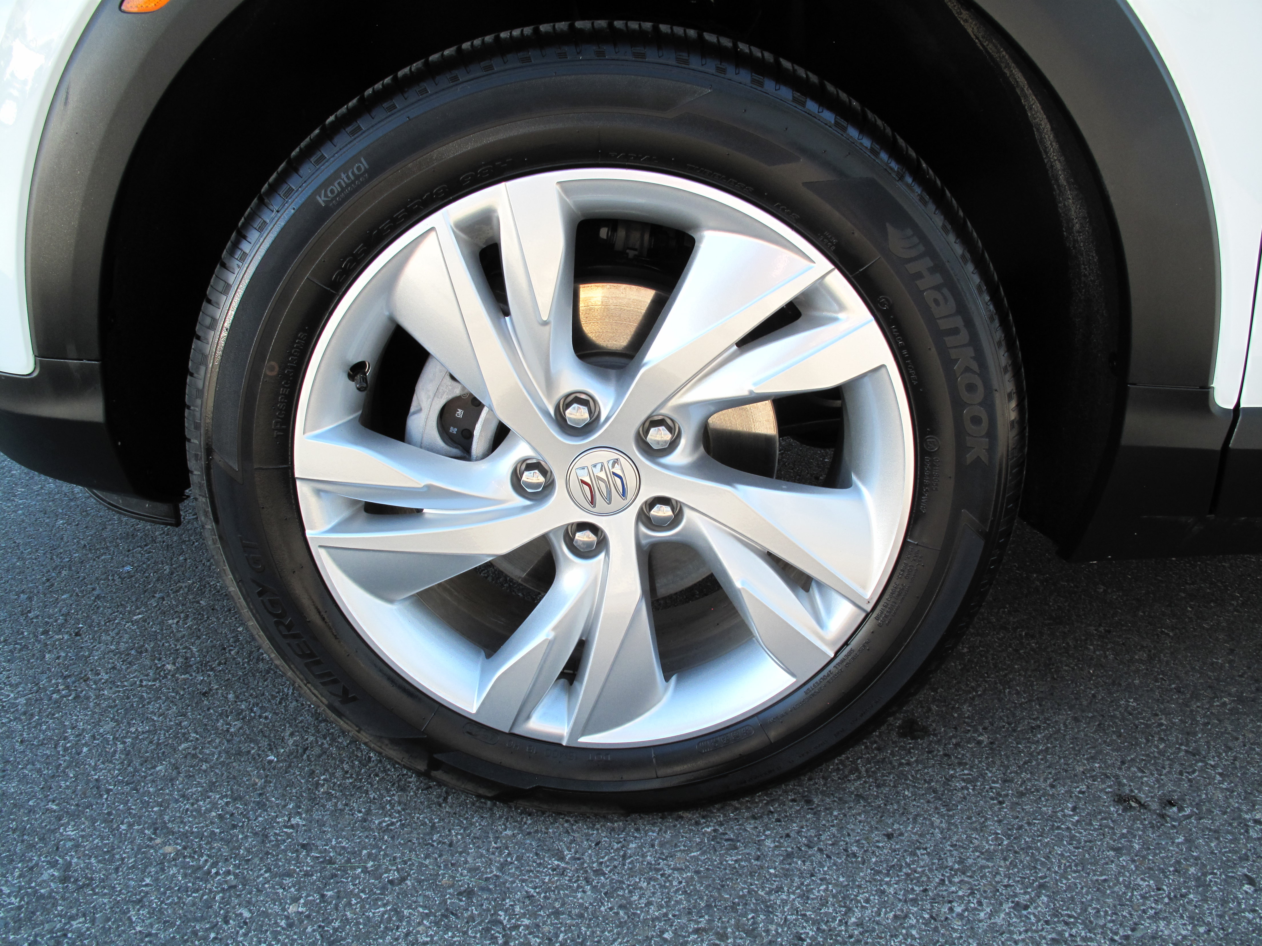 Used 2026 Buick Encore GX Preferred AWD/4WD image 8