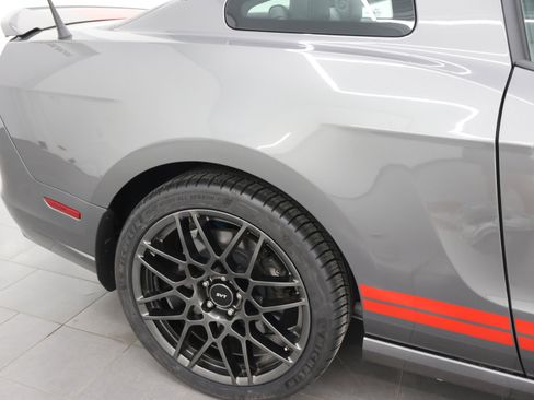 Used 2013 Ford Mustang Shelby GT500 RWD image 27