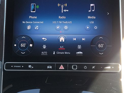 Used 2024 Mercedes-Benz GLC 300 4MATIC image 18