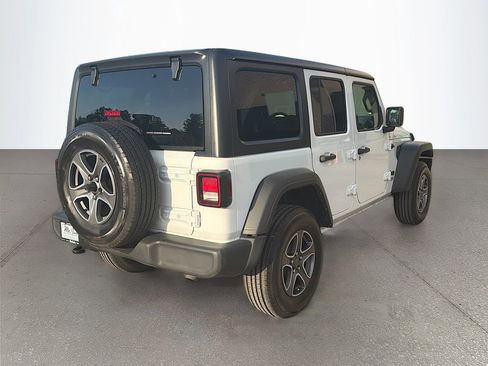Used 2021 Jeep Wrangler Unlimited Sport AWD/4WD image 4