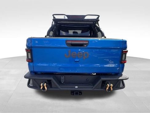 Used 2023 Jeep Gladiator Mojave w/ Cold Weather Group AWD/4WD image 6