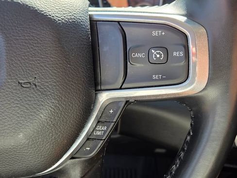 Used 2022 RAM 1500 Laramie AWD/4WD image 26