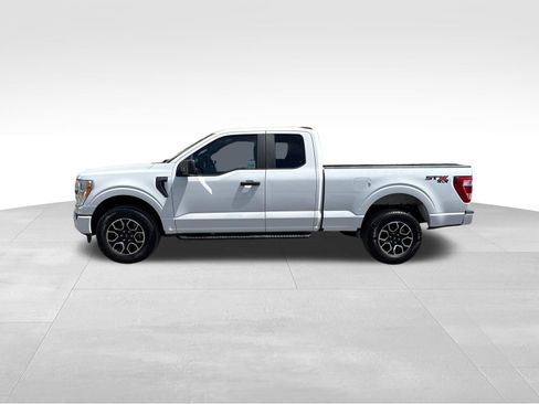 Certified 2022 Ford F150 XL w/ STX Appearance Package AWD/4WD image 2