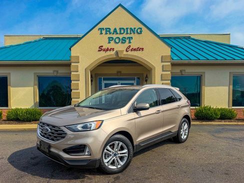 Used 2020 Ford Edge SEL w/ Convenience Package FWD image 2